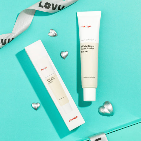 Korean skincare set for acne-prone and sensitive skin – AMAZING ANTI-ACNE K-Beauty Box with 4 products + gift. Available on LOVU.md in Moldova.